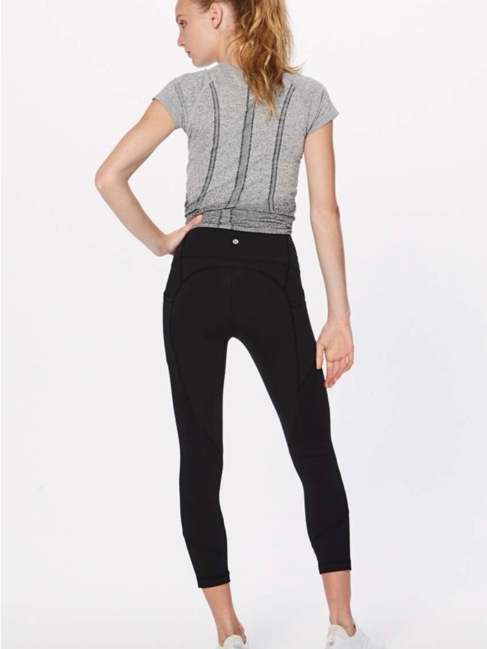 Lululemon All The Right Places Crop II 23” Size 6 Black Tight Leggings - Picture 3 of 11